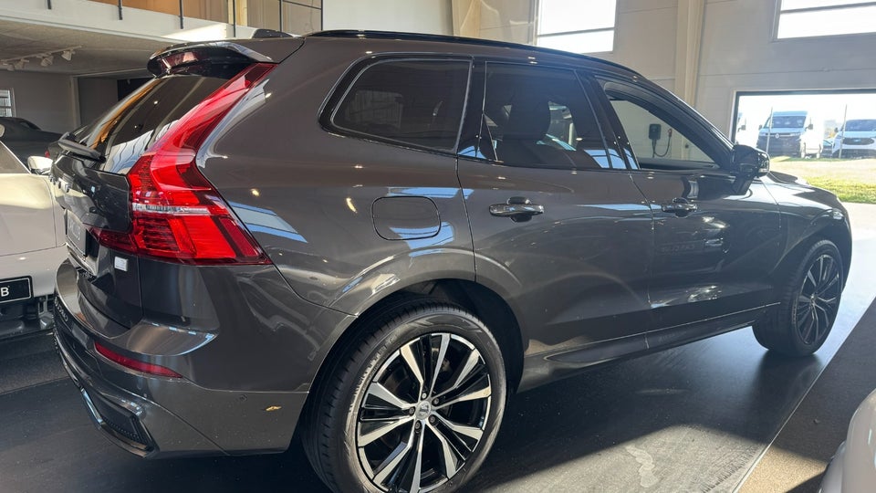 Volvo XC60 2,0 T6 ReCharge Ultimate Dark aut. AWD 5d