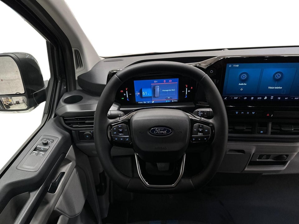 Ford E-Transit Custom 320L 64 Sport