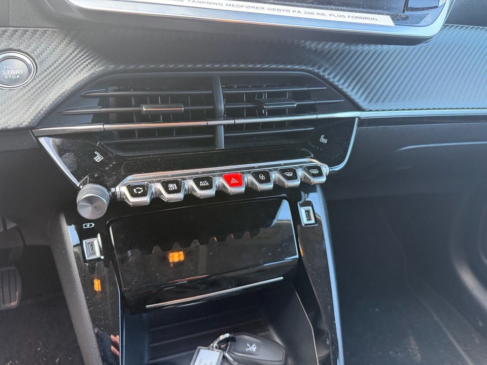 Peugeot 208 1,2 PureTech 100 Allure 5d