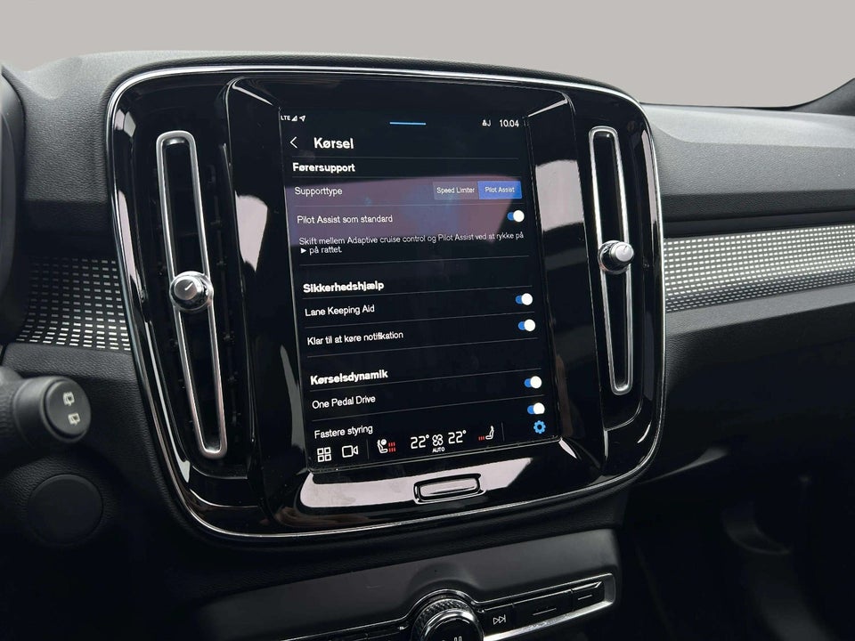 Volvo XC40 P8 ReCharge Twin R-Design 5d