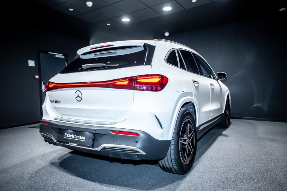 Mercedes EQA250+ AMG Premium 5d