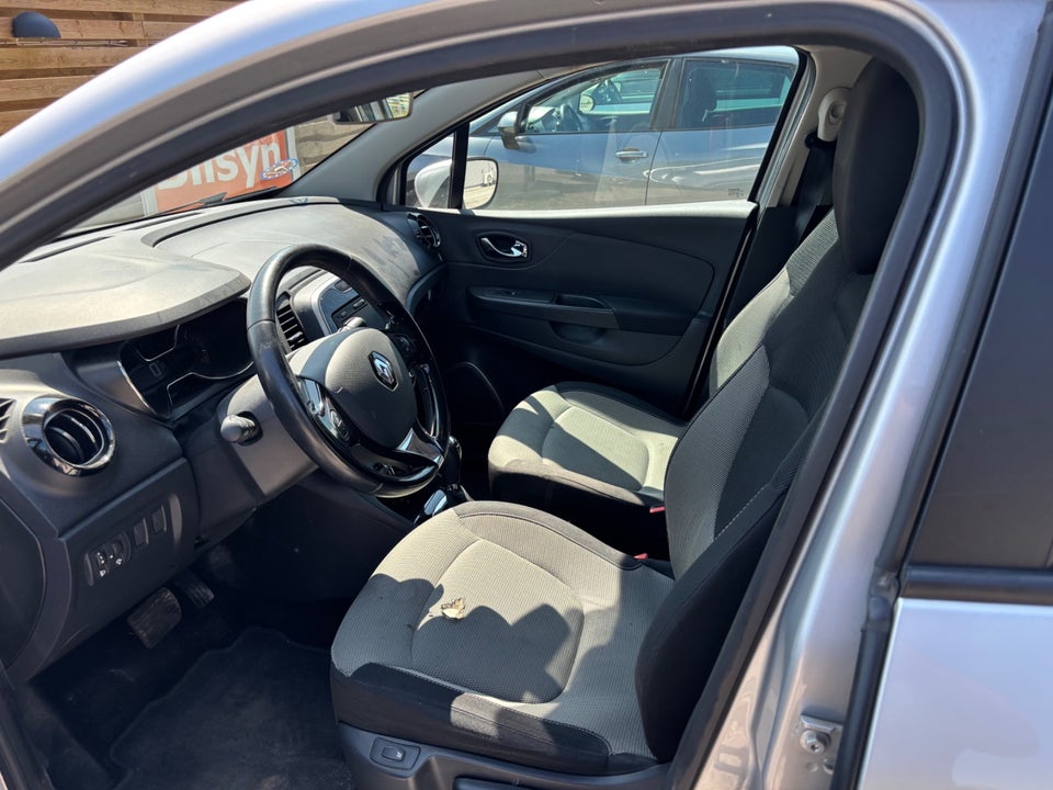 Renault Captur 1,5 dCi 90 Expression EDC Van 5d