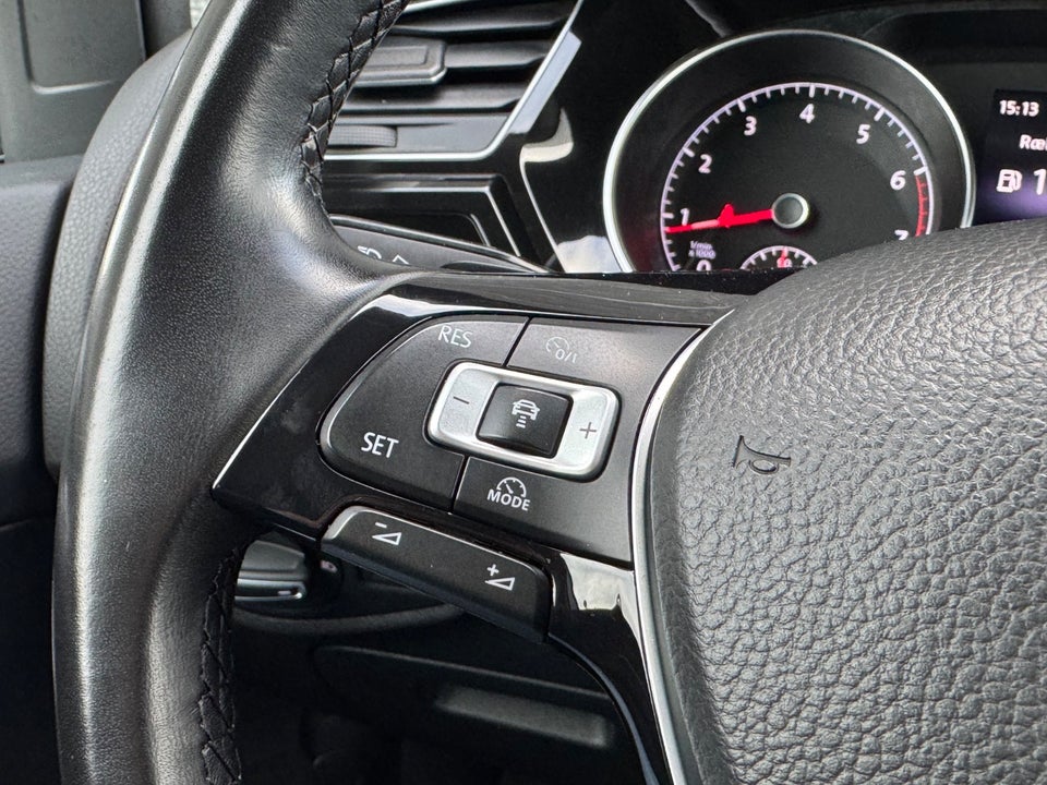 VW Touran 1,4 TSi 150 Highline DSG 7prs 5d