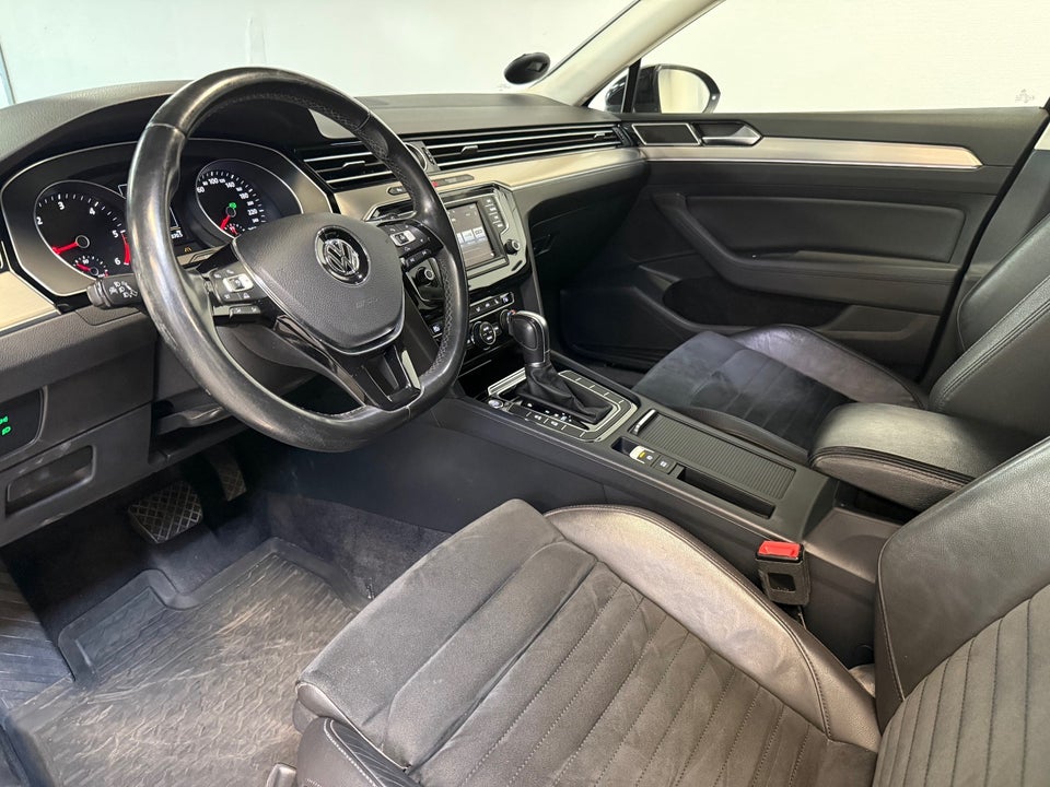 VW Passat 2,0 TDi 190 Highline Variant DSG 5d