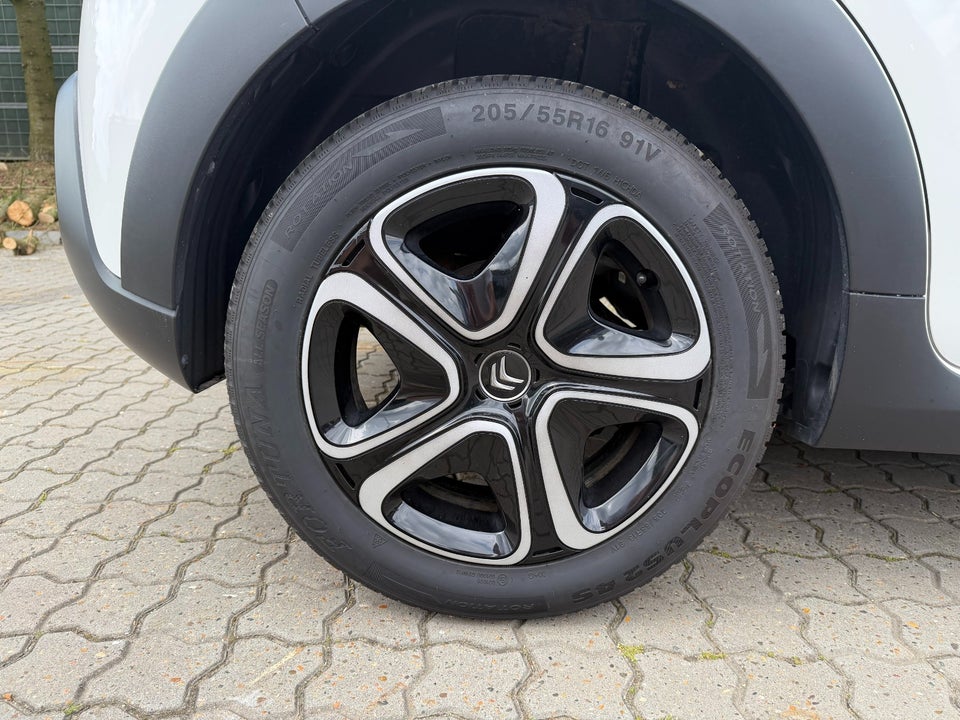 Citroën C3 1,2 PureTech 83 Impress Van 5d