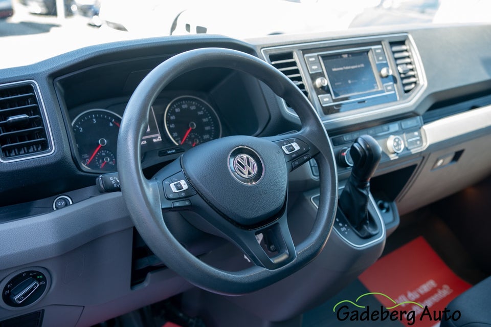 VW Crafter 35 2,0 TDi 177 Kassevogn L3H3 aut.