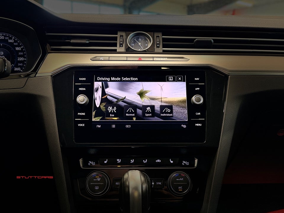 VW Passat 1,4 TSi 150 Highline Premium DSG 4d