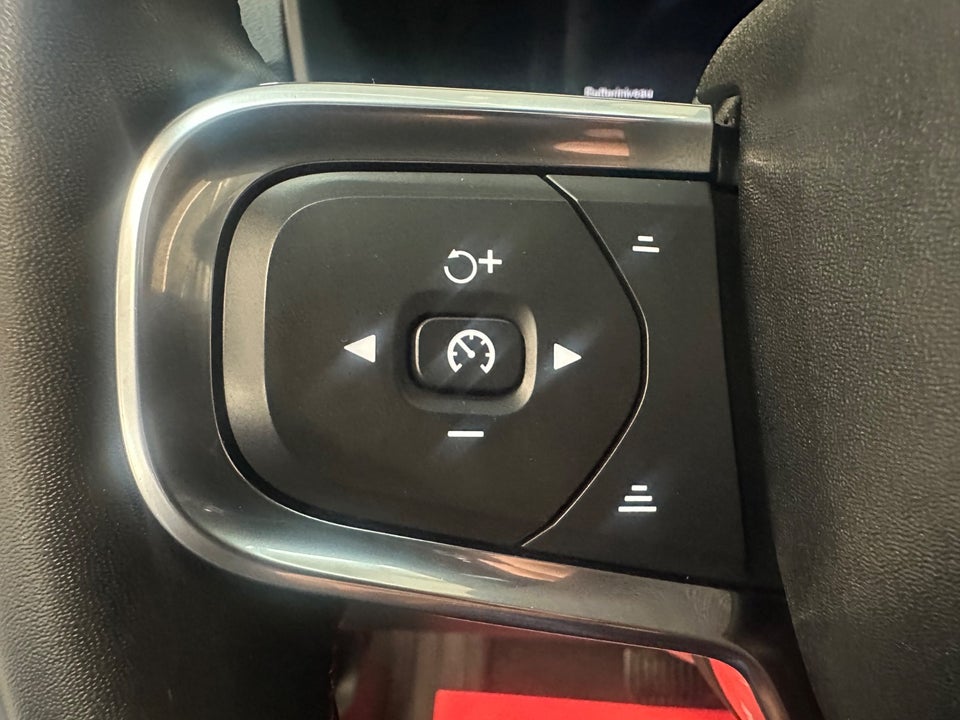 Volvo XC40 P6 ReCharge Ultimate 5d