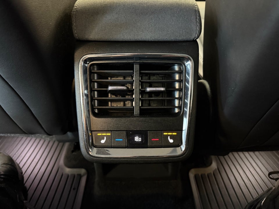 Skoda Enyaq 80 iV 5d