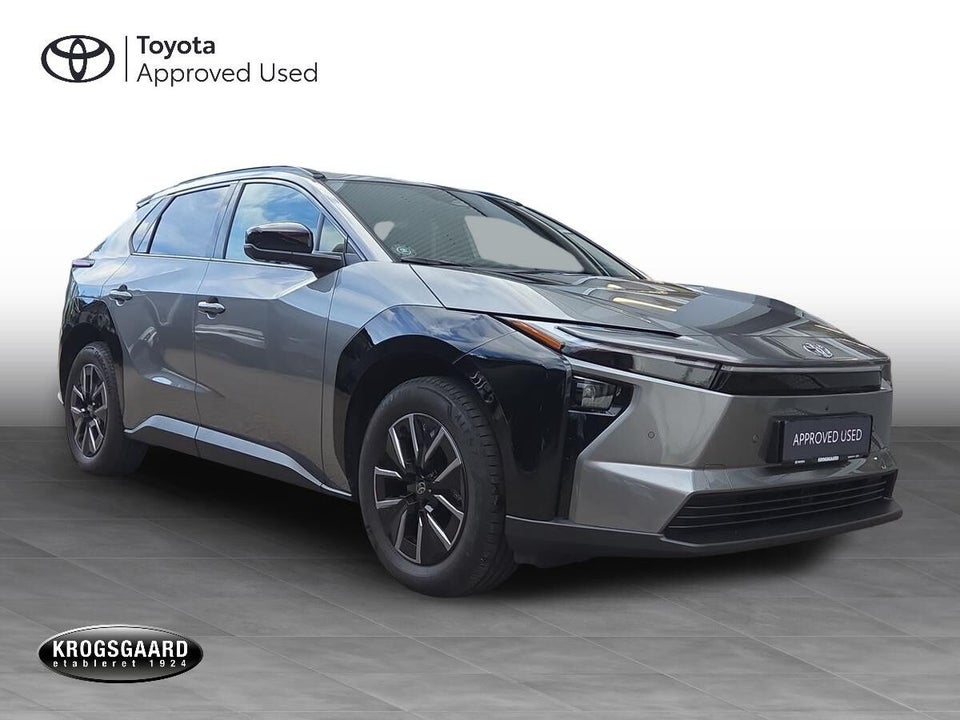 Toyota bZ4X 73 Executive AWD 5d