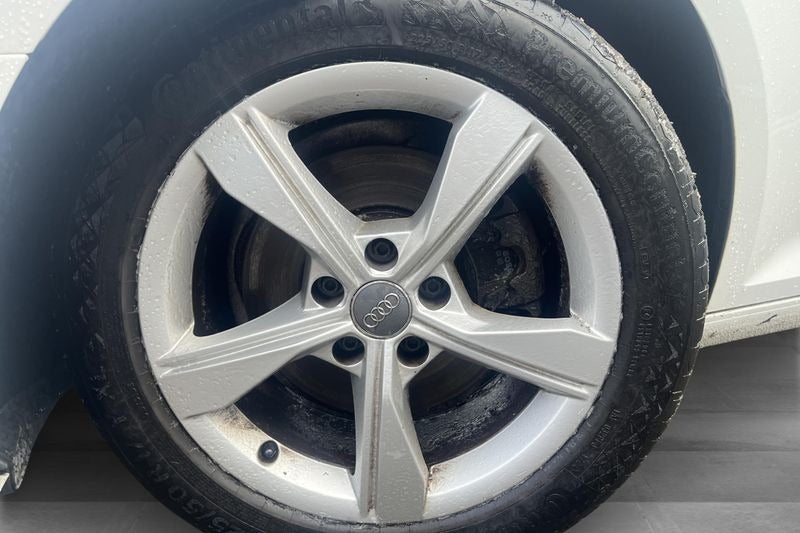 Audi A4 40 TFSi Sport Prestige Avant S-tr. 5d