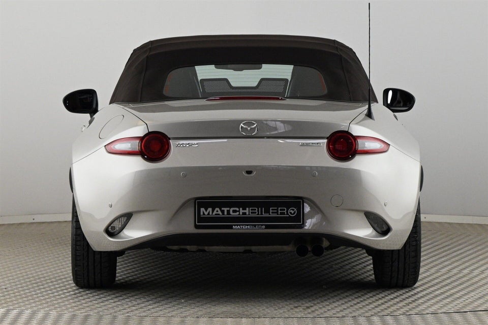 Mazda MX-5 2,0 SkyActiv-G 184 Roadster Kazari 2d