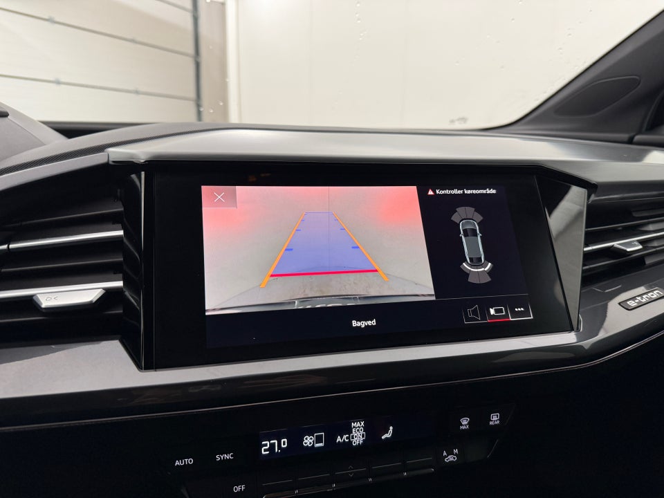 Audi Q4 e-tron 40 S-line Sportback 5d