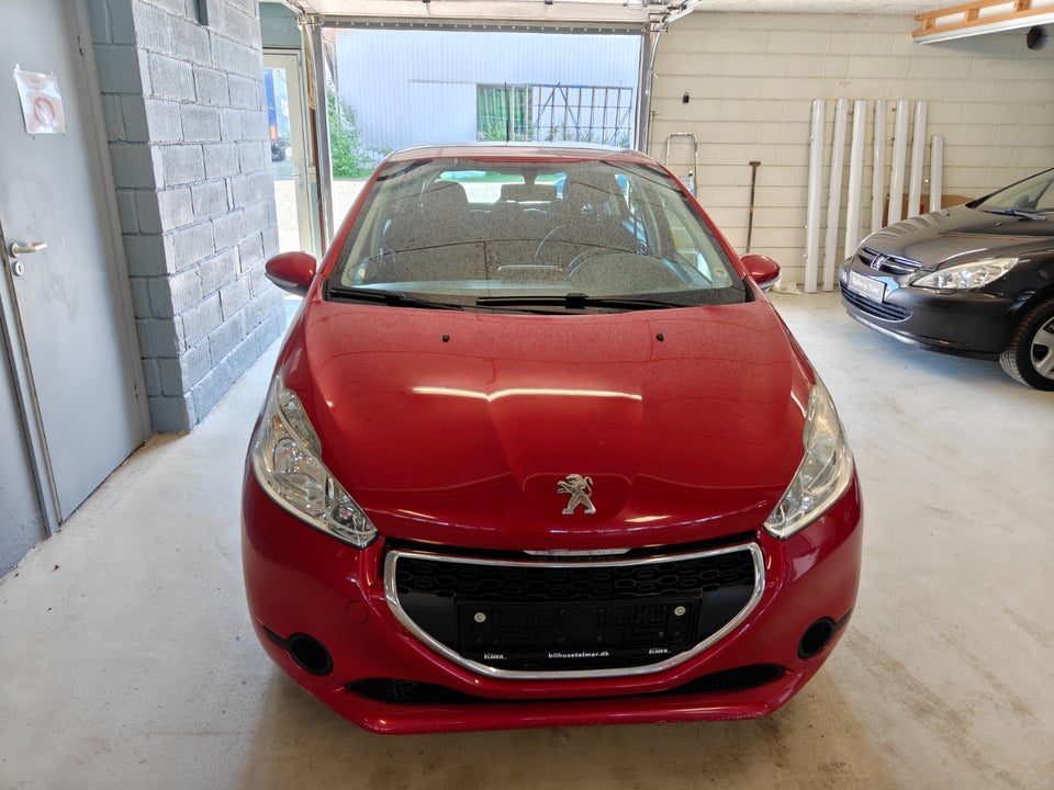 Peugeot 208 1,2 VTi 82 Active 5d