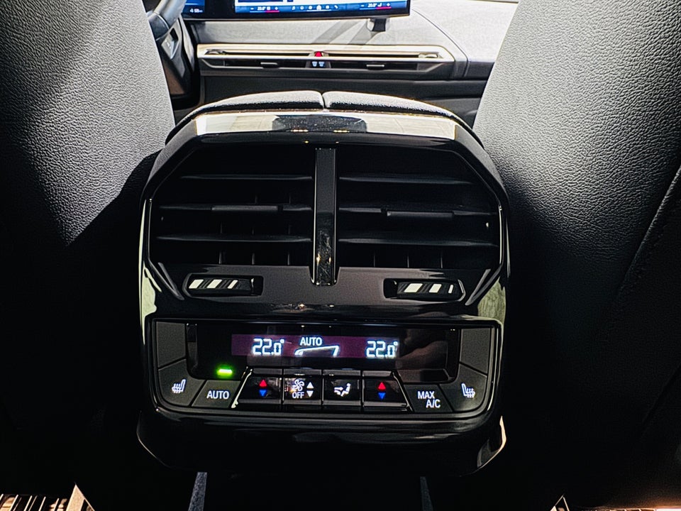 BMW iX xDrive50 Supercharged 5d