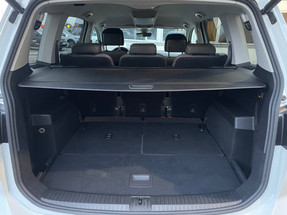 VW Touran 1,5 TSi 150 Highline DSG 7prs 5d