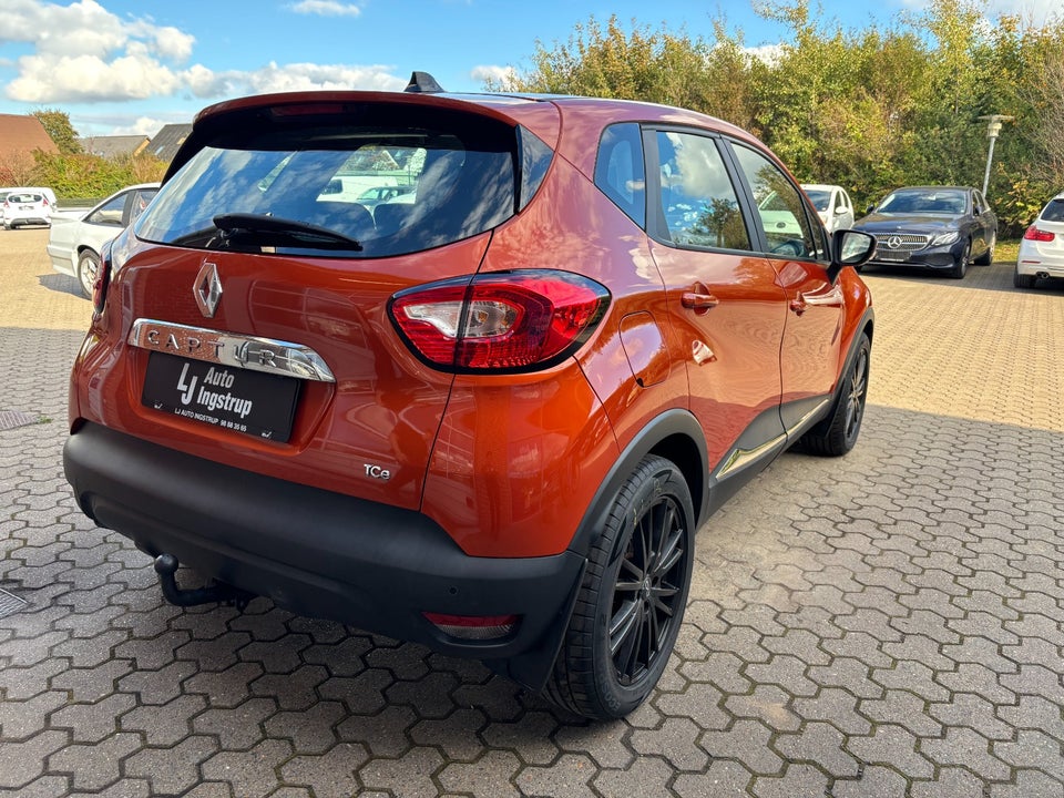 Renault Captur 1,2 TCe 120 Expression EDC 5d