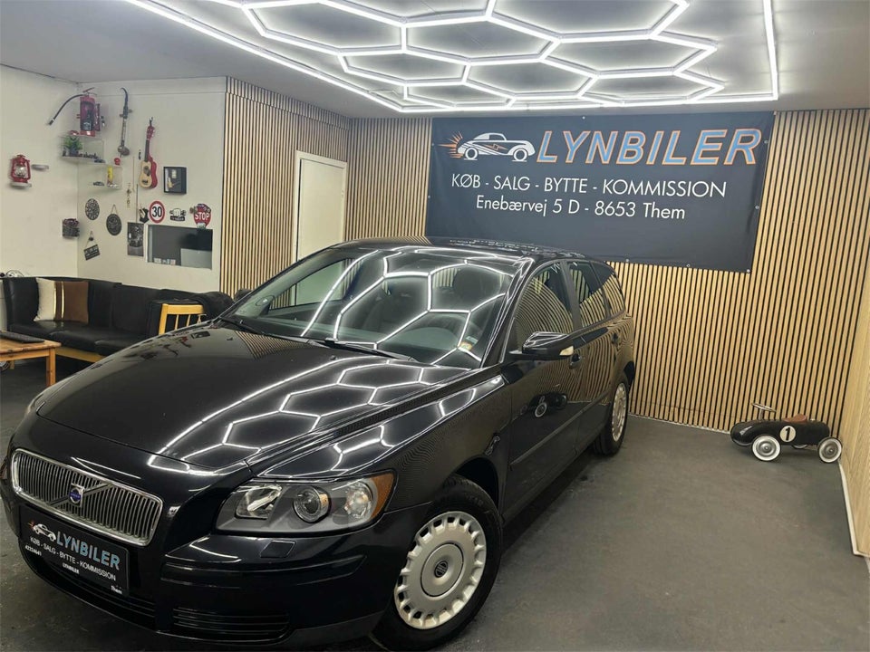 Volvo V50 1,8 Momentum 5d