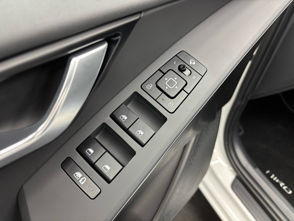 Kia Niro 64 EV Prestige 5d