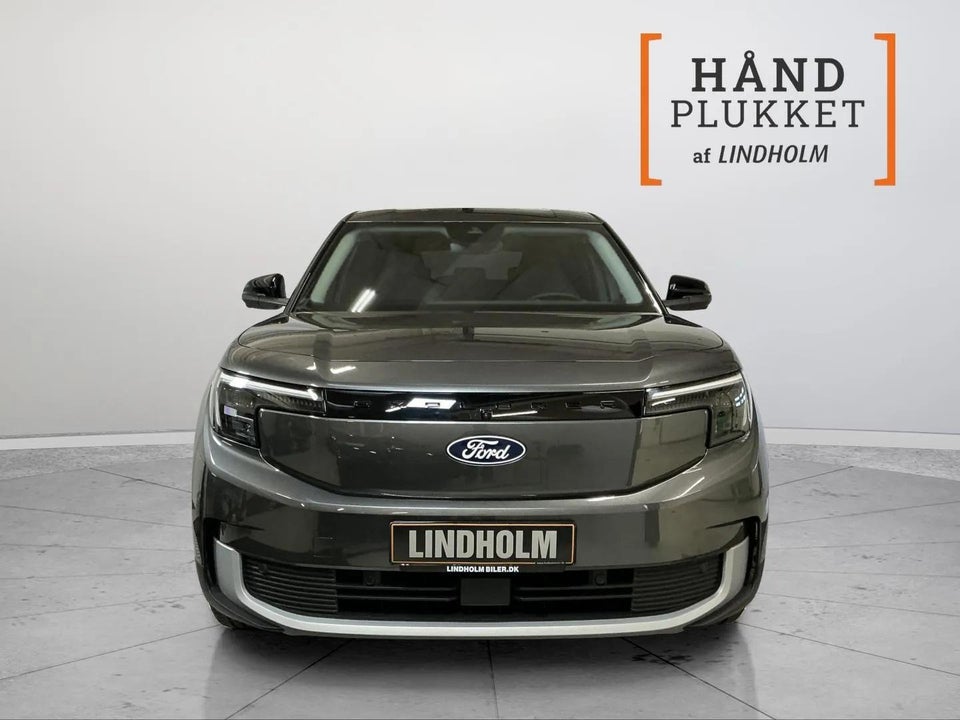 Ford Explorer 77 Premium Extended Range 5d