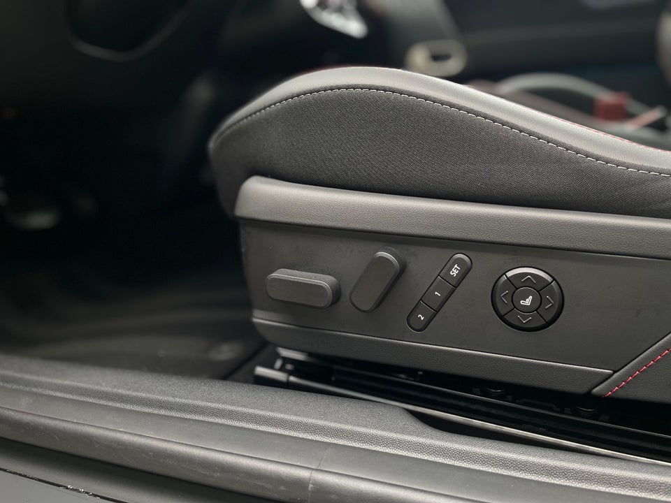 MINI Cooper SE JCW Trim XL 3d