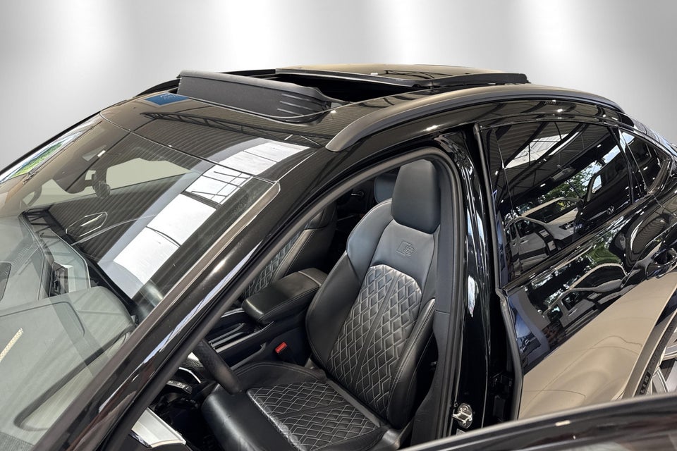 Audi e-tron S quattro Van 5d