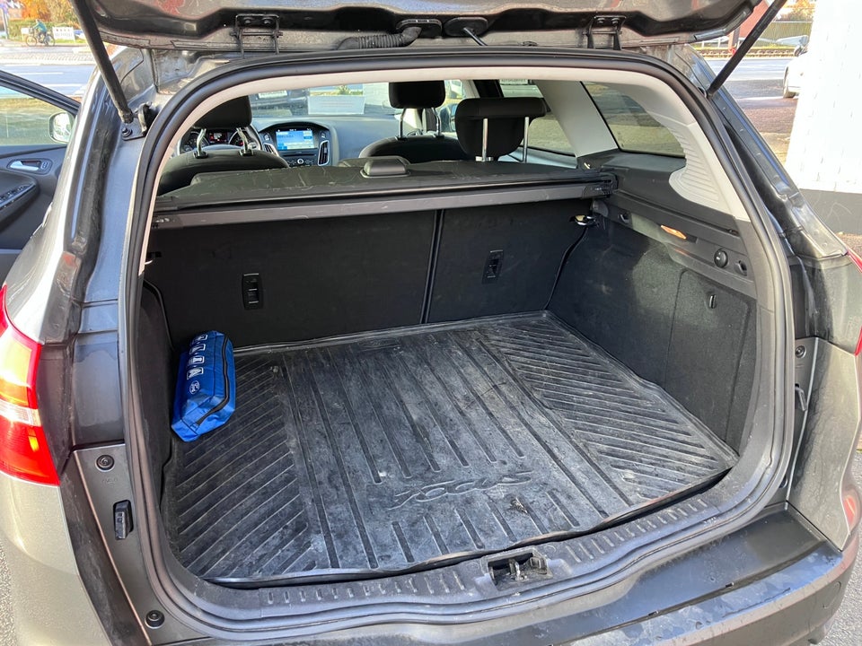 Ford Focus 1,5 SCTi 150 Titanium stc. 5d