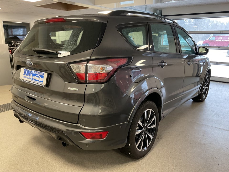 Ford Kuga 1,5 SCTi 150 ST-Line 5d