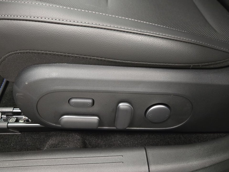 Hyundai Ioniq 6 77 Ultimate AWD 4d