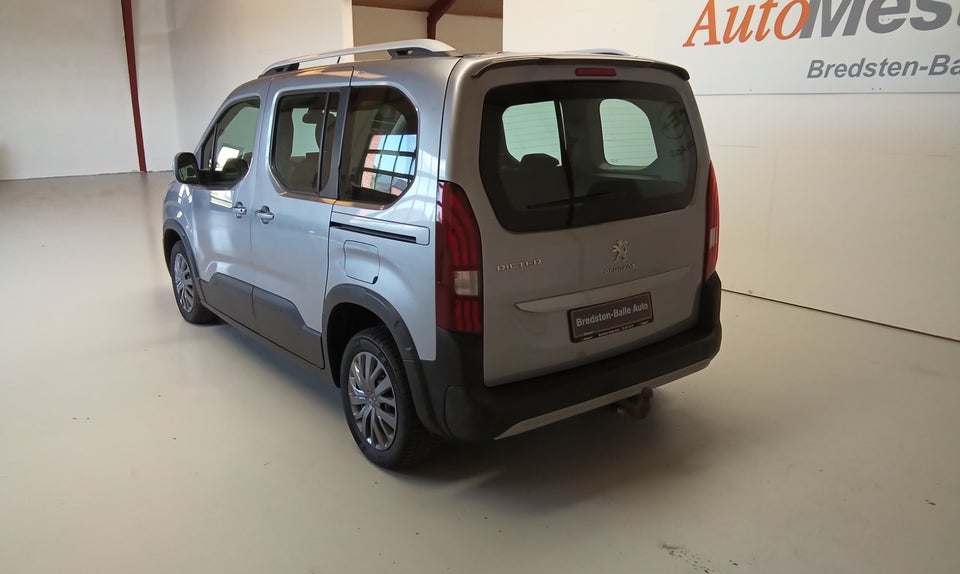 Peugeot Rifter 1,2 PureTech 110 L1 Allure 5d