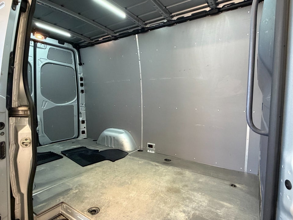 Mercedes Sprinter 319 2,0 CDi A2 Kassevogn aut. RWD