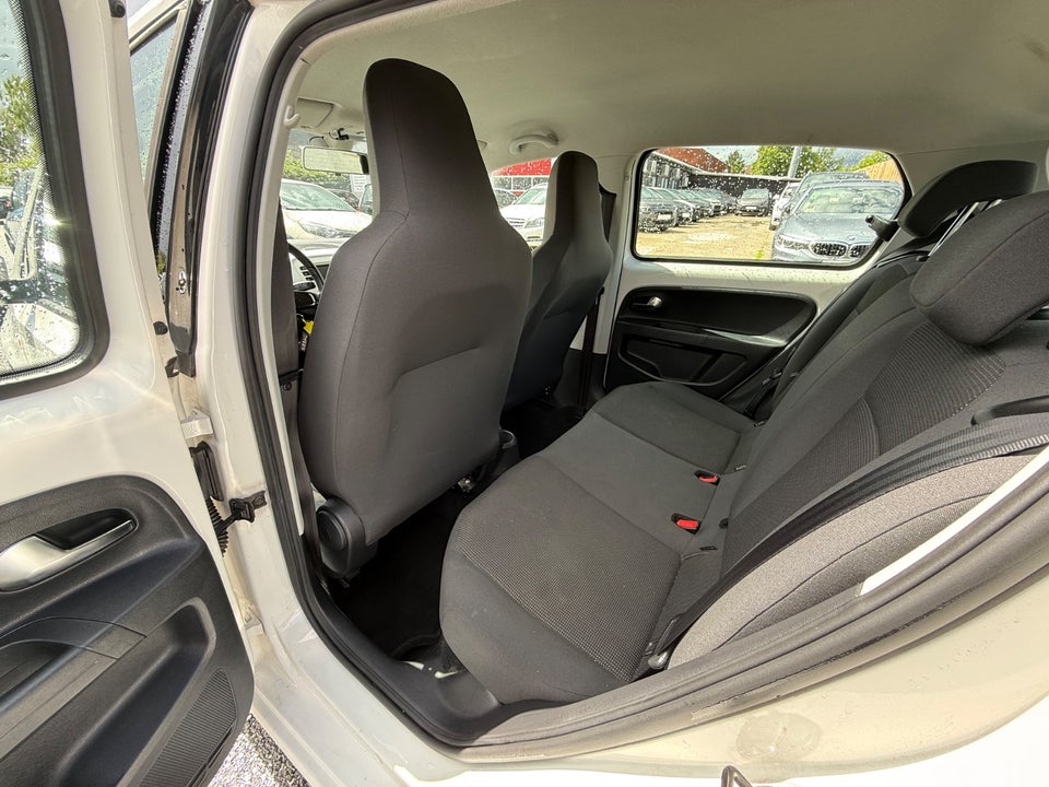 VW Up! 1,0 75 High Up! 5d