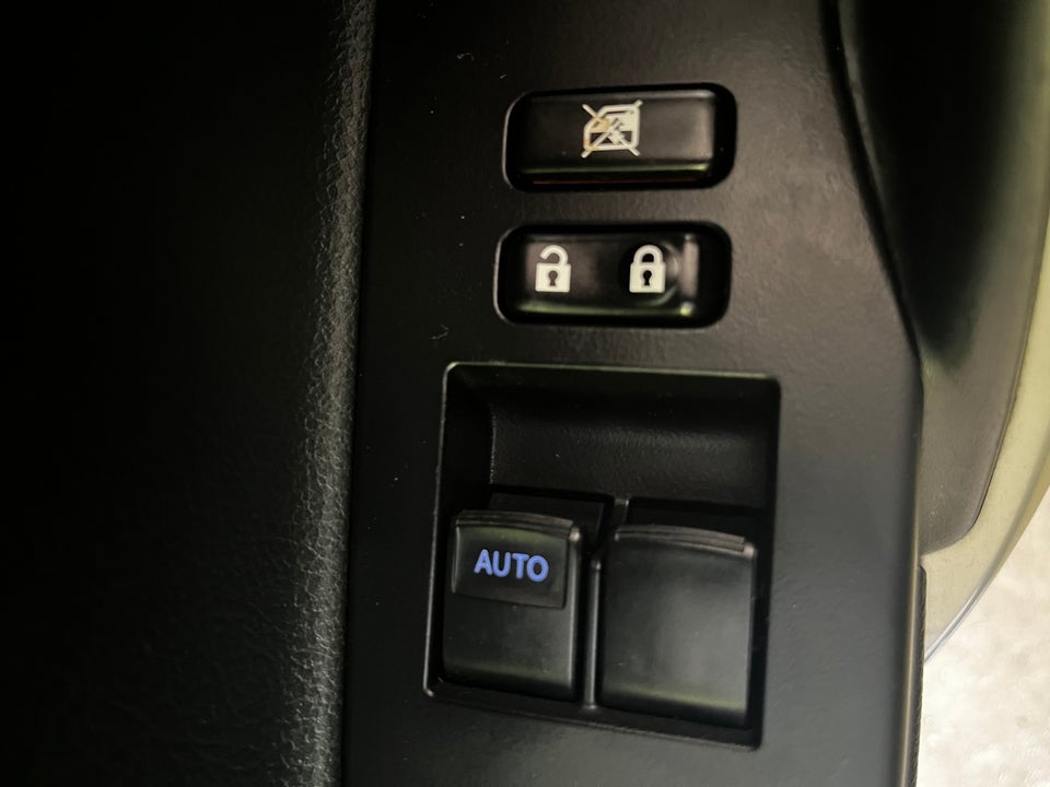Toyota Auris 1,6 T2 5d