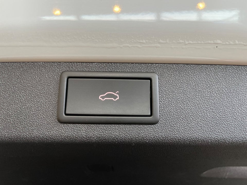 Skoda Enyaq 80 iV Plus Loft 5d