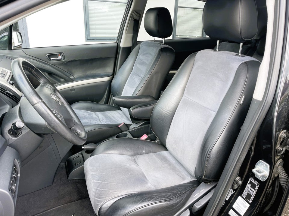 Toyota Corolla Verso 2,2 D-4D 136 Sol 7prs 5d