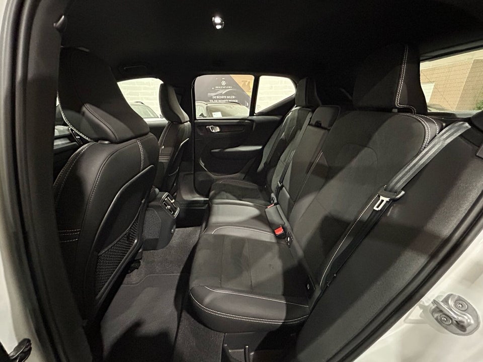 Volvo XC40 P6 ReCharge Core 5d
