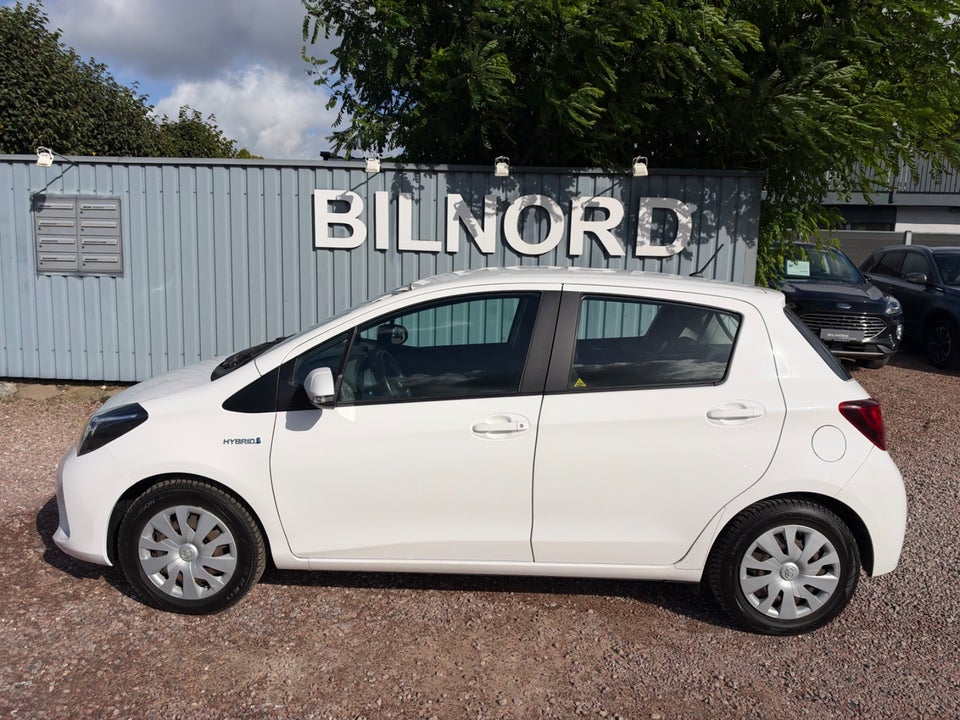 Toyota Yaris 1,5 Hybrid H2 e-CVT 5d