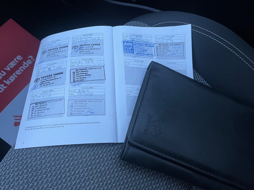 Toyota Yaris 1,5 Hybrid H2 Premium e-CVT 5d