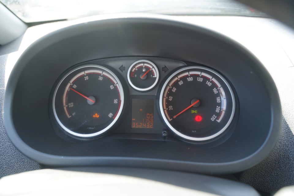 Opel Corsa 1,3 CDTi 95 Cosmo eco 5d