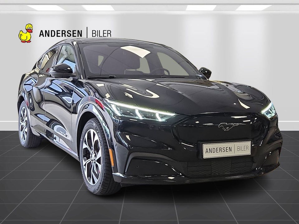 Ford Mustang Mach-E 98 Premium Extended Range AWD 5d