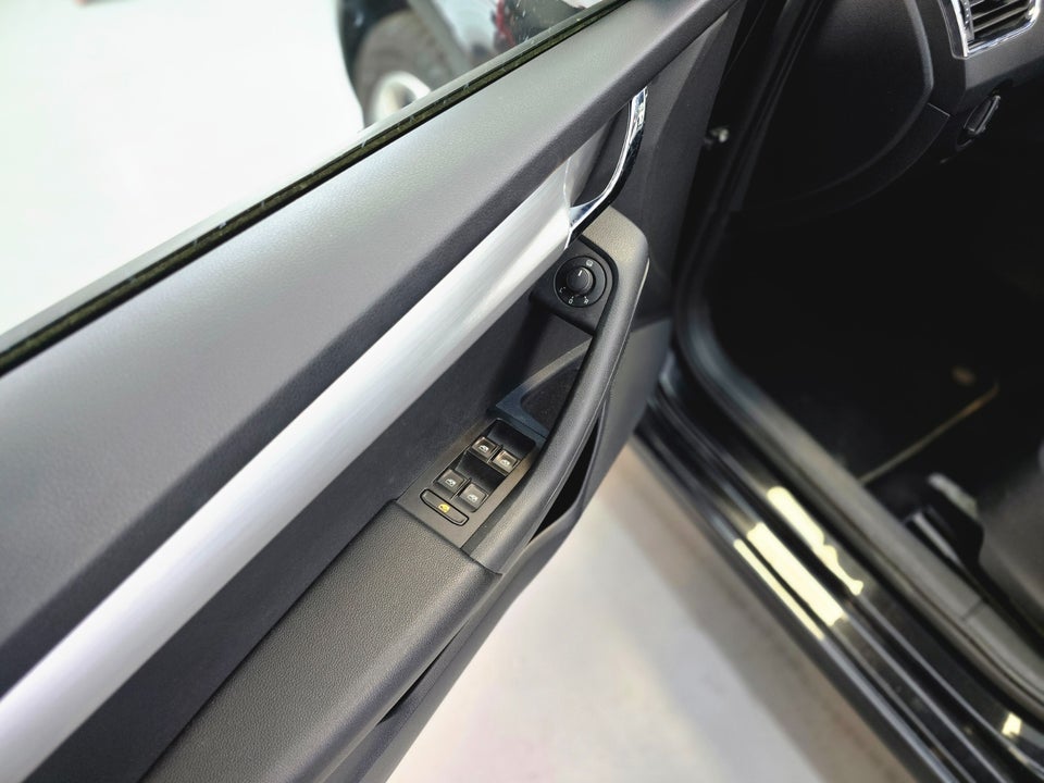 Skoda Octavia 1,5 TSi 150 Ambition Combi DSG 5d
