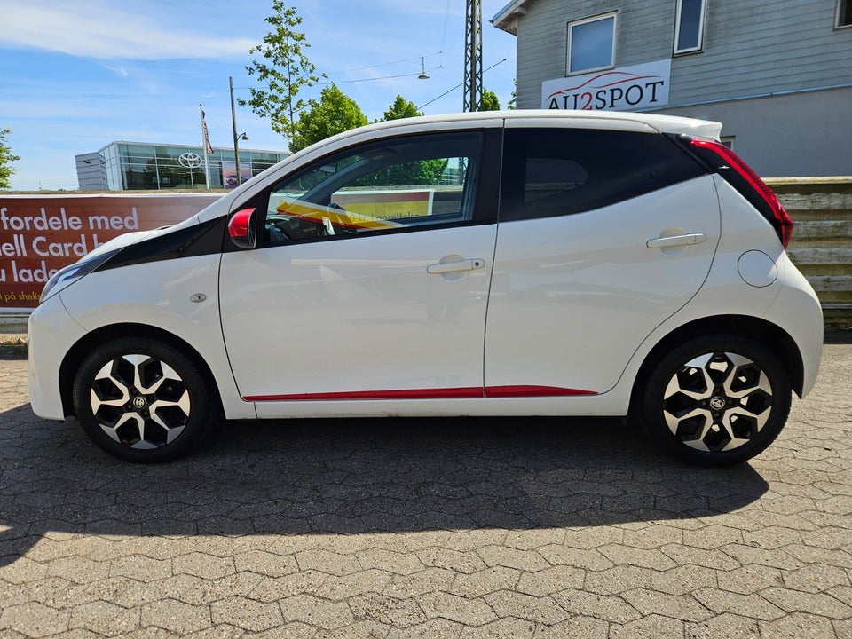 Toyota Aygo 1,0 VVT-i x-cellence 5d