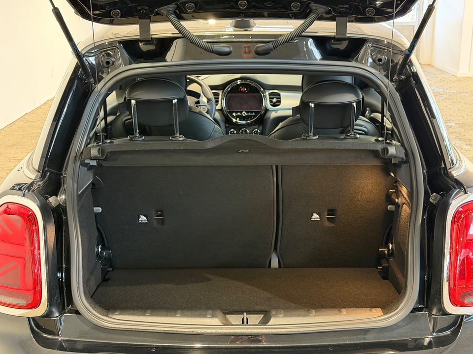 MINI Cooper SE Yours Trim 3d