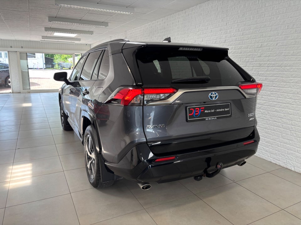 Toyota RAV4 2,5 Plug-in Hybrid H3 Comfort AWD-i Van 5d