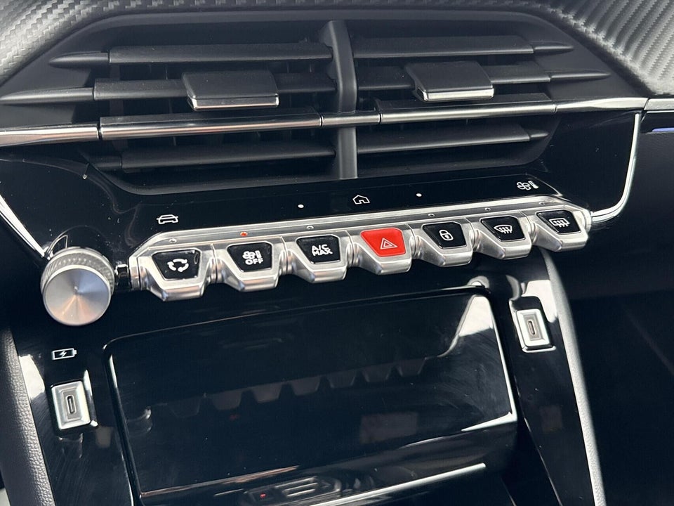 Peugeot e-2008 54 GT 5d