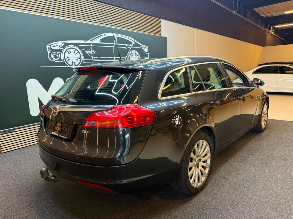 Opel Insignia 2,0 CDTi 130 Cosmo Sports Tourer eco 5d