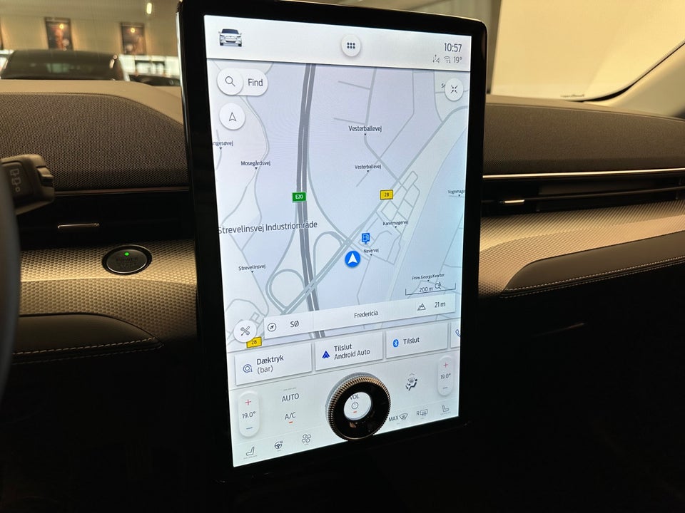 Ford Mustang Mach-E 88 Extended Range 5d