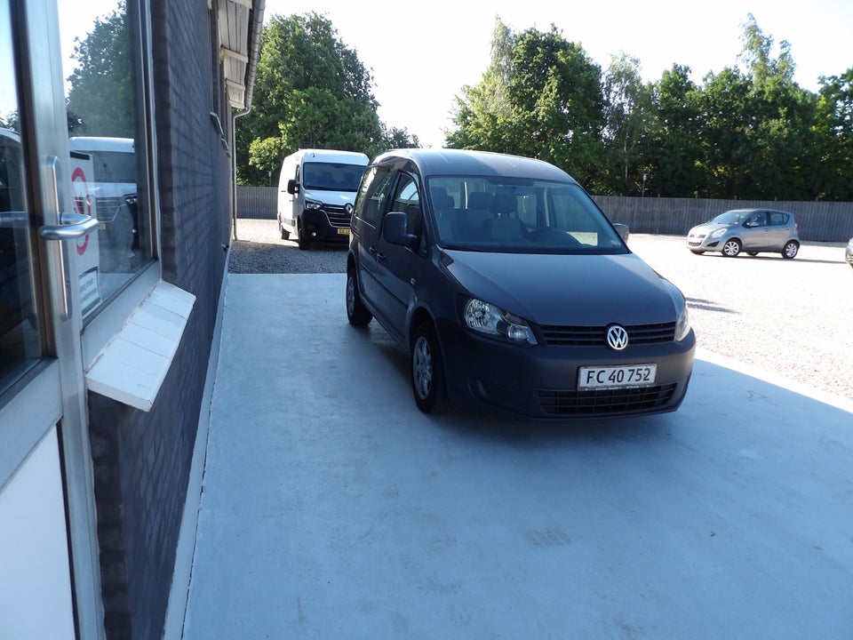 VW Caddy 1,6 TDi 75 Trendline BMT 5d
