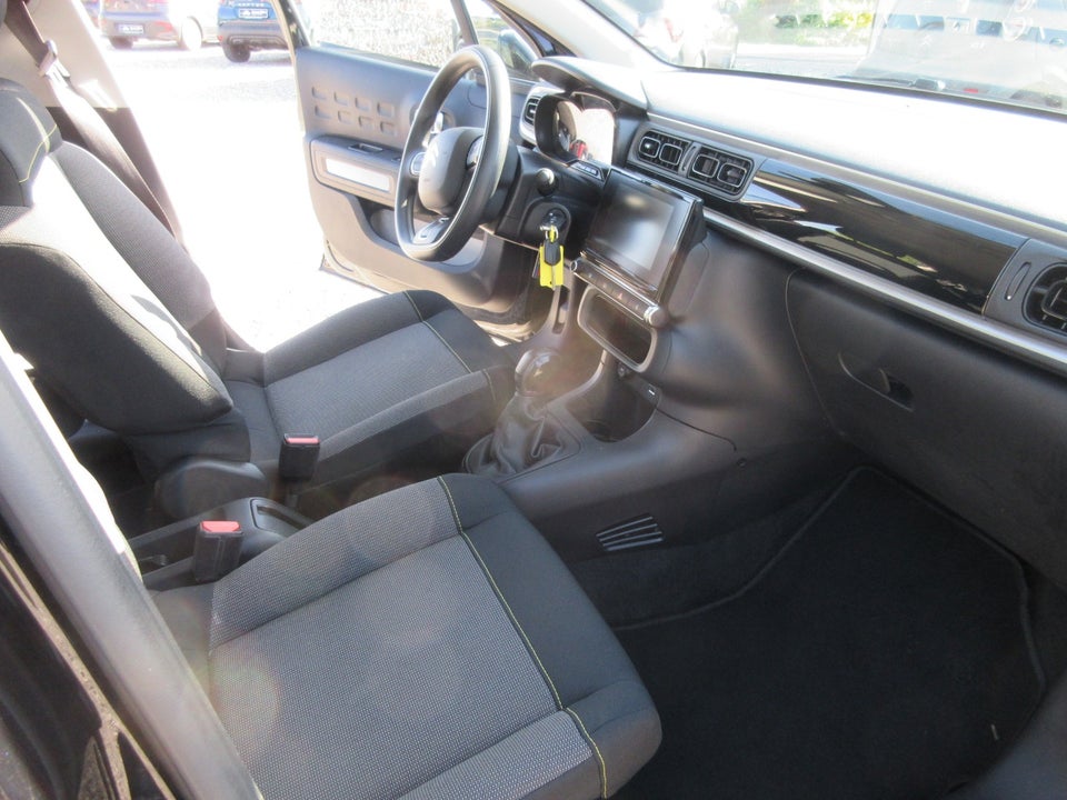 Citroën C3 1,2 PureTech 82 Attaque+ 5d