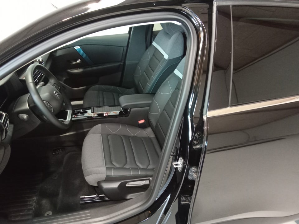 Citroën ë-C4 X 50 Palais Sky 4d